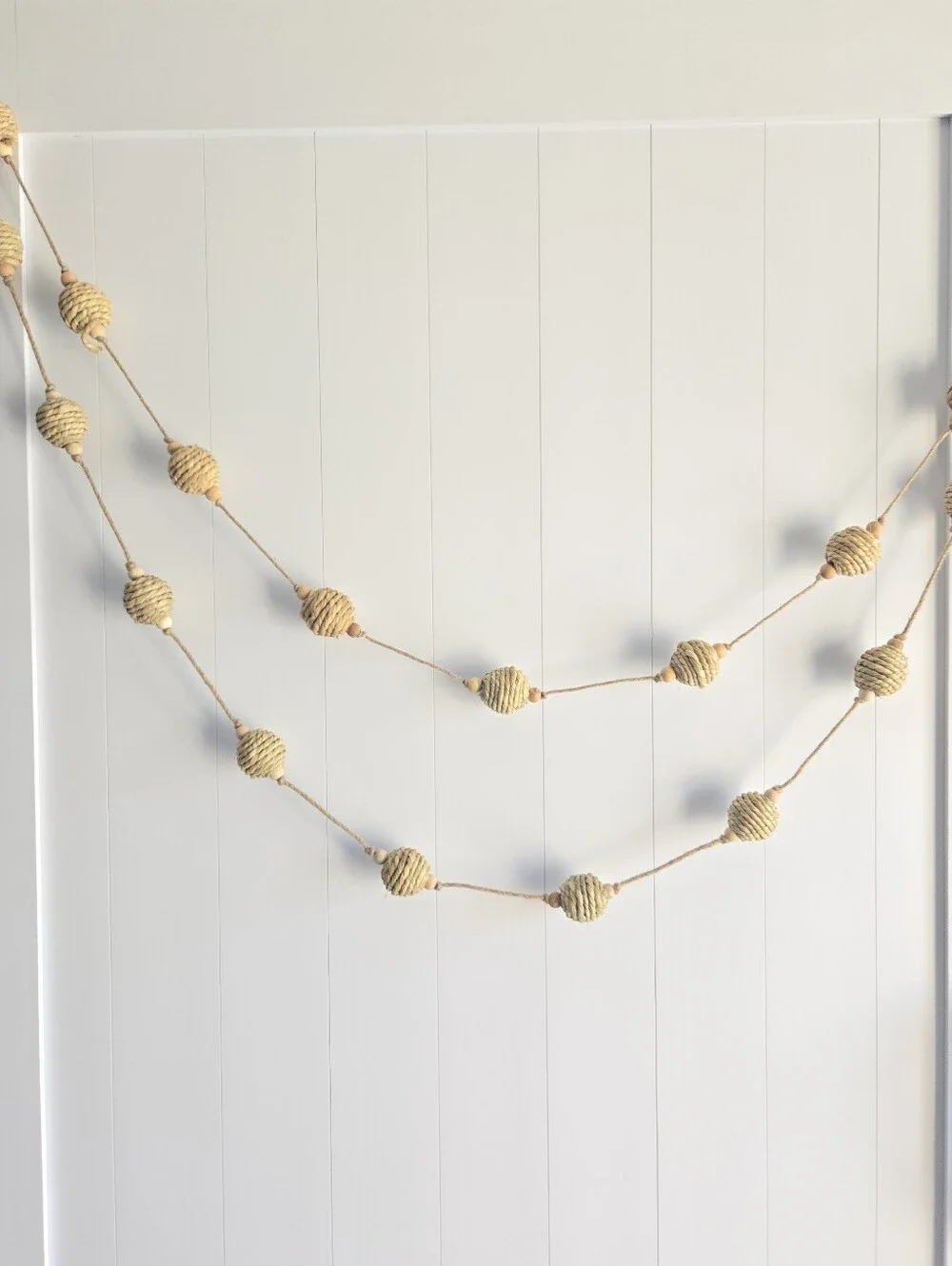 NWT 2 Strands Of Natural Rope Ball Garland - Boho Home Holiday Decor